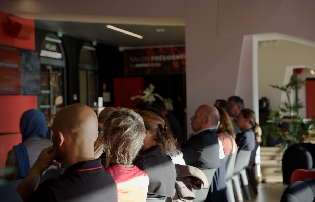 photo-dejeuner des mécènes LOU Rugby