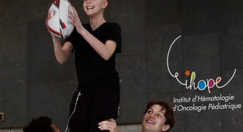 IHOPE et LOU Rugby en visite à l'hôpital 